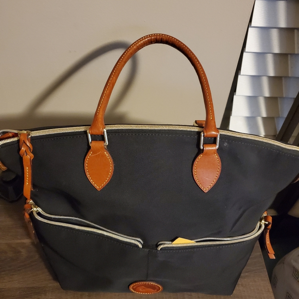 Handbag - Picture 4 of 4